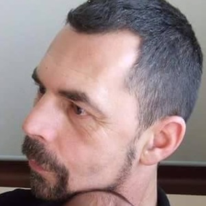 michael, un entraîneur de handball à Arras