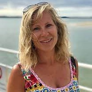 Carine, un professionnel du yoga à Grenoble