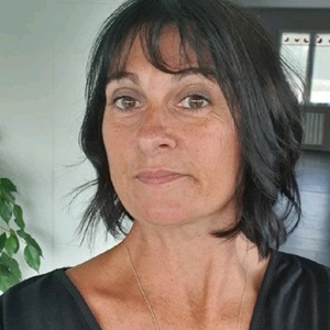 lucie, un maître en arts de défense à Blois