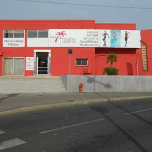 SQUASH COUNTRY CLUB, un entraîneur de squash à Sète
