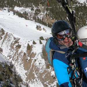 florian, un instructeur de parapente à Challans
