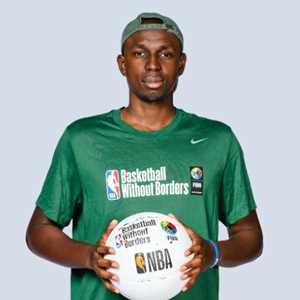 Yvan, un responsable de club de basket à Lorient