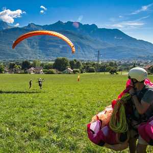 Marie-Laure, un club de parapente à Fontaine