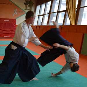 roger, un expert en aikido à Chinon